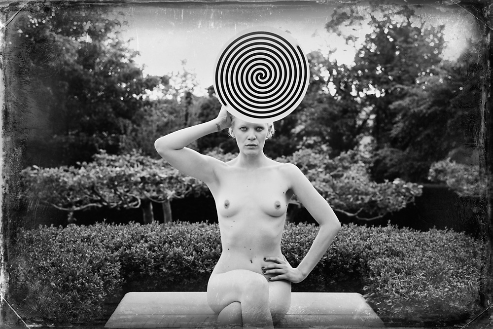 Indira-Cesarine-Second-Circle-No-7-2012-Limited-Edition-Photography-Series-008.jpg